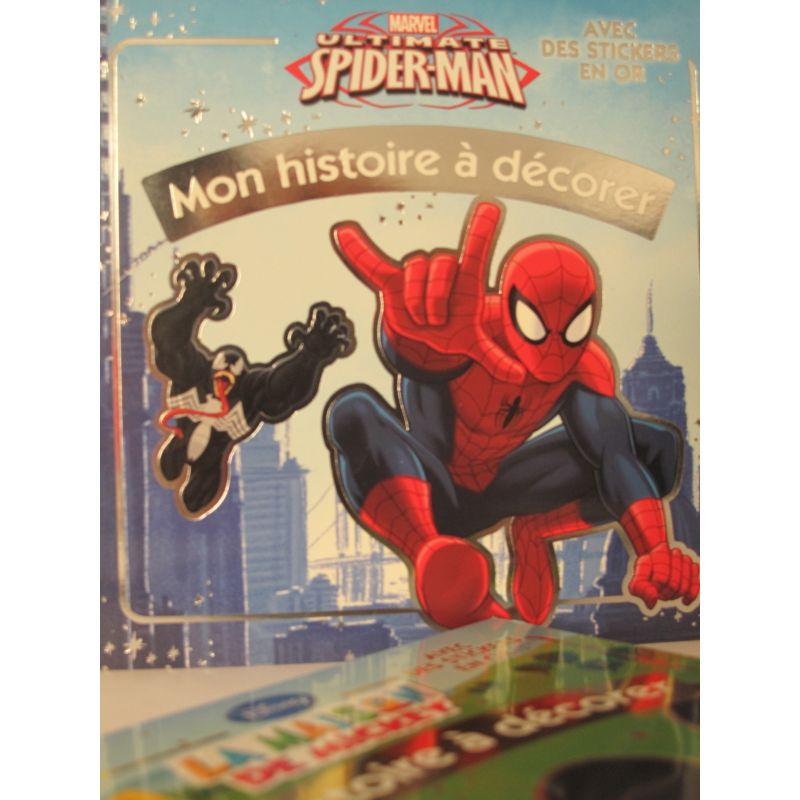 Marvel Ultimate Spider-man. Mon histoire à décorer avec des stickers en or.